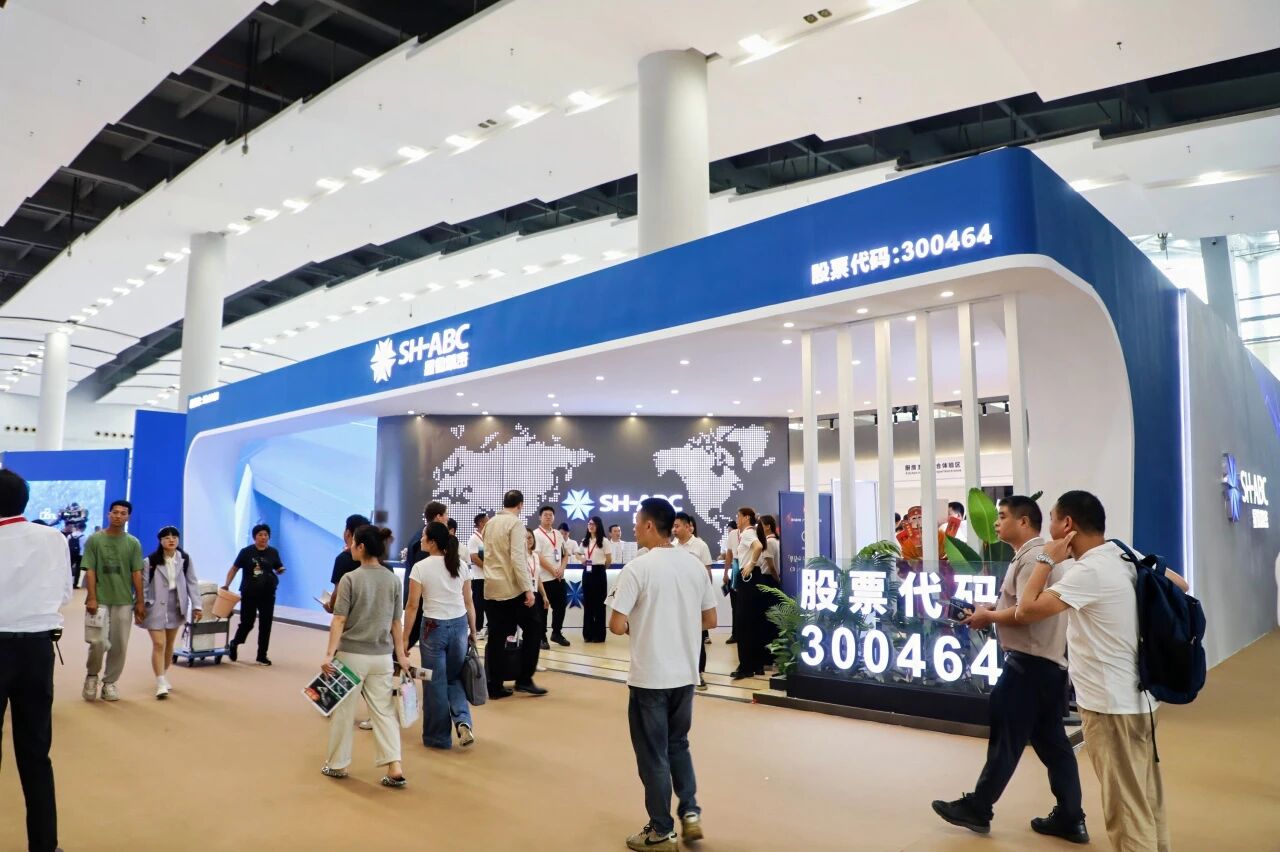 博天堂在线广州家博会首次全品类版图首展！现场人潮澎湃，共鉴商业新势力！